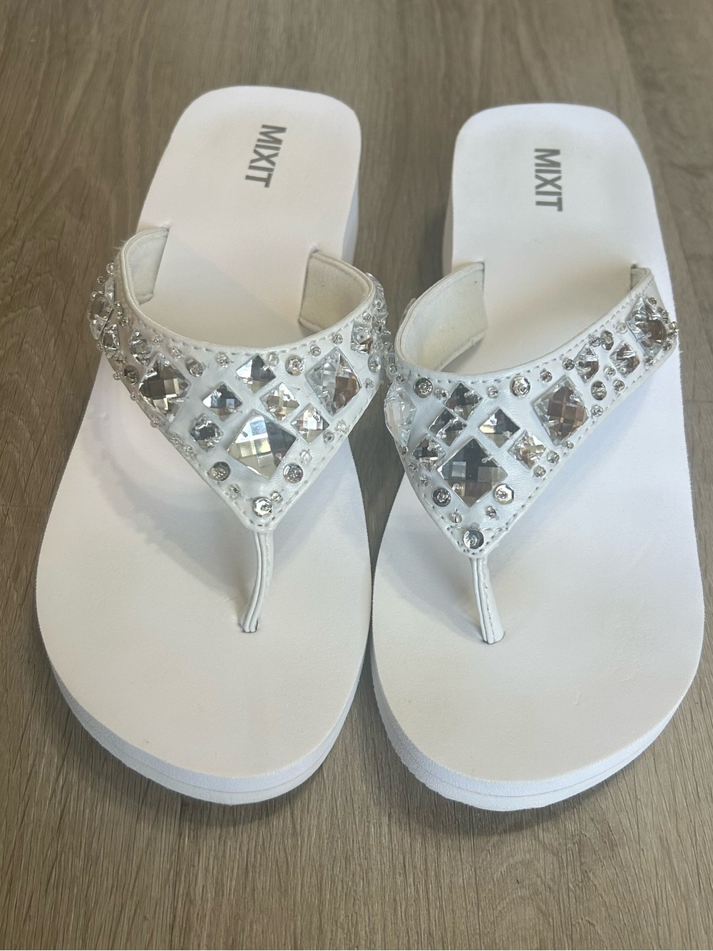Mixit Y2K White Rhinestone Platform Wedge Size 8 Flip Flops